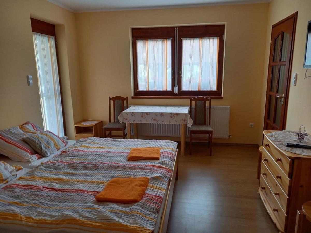 Kertesz Apartmanok Hegykő Екстериор снимка