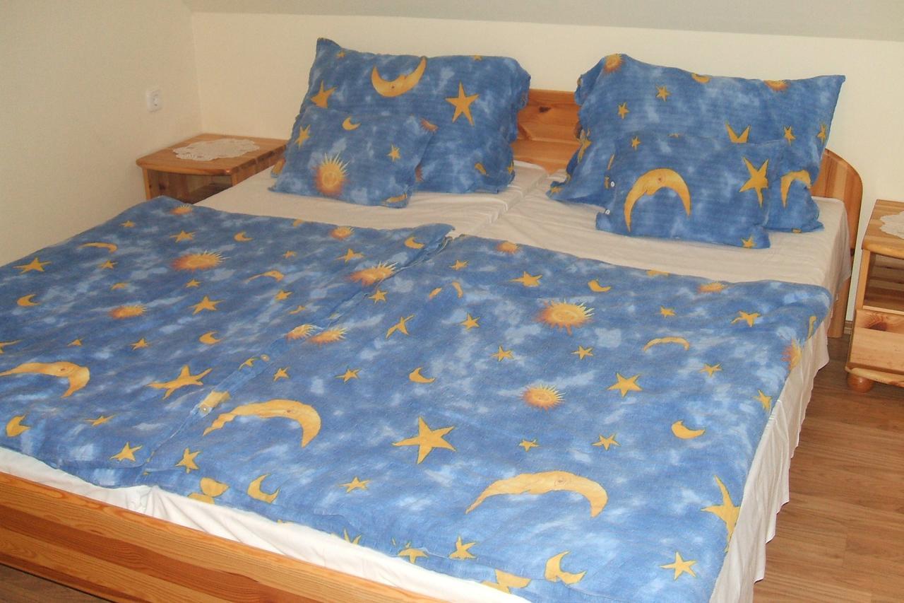 Kertesz Apartmanok Hegykő Екстериор снимка